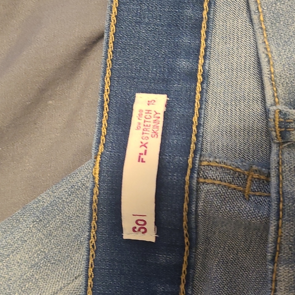 Jeans - Picture 3 of 3